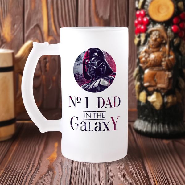 Пивний кухоль для тата і чоловіка з написом та картинкою "№1 DAD in the Galaxy" Б-М-00046 фото